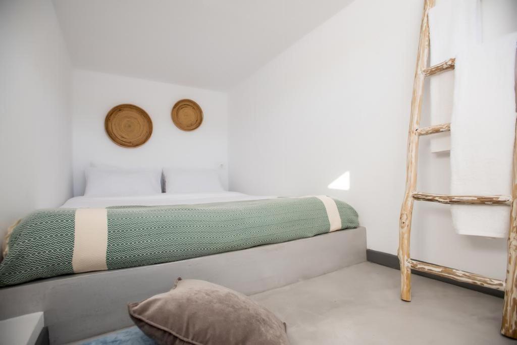 Jonaz Suites