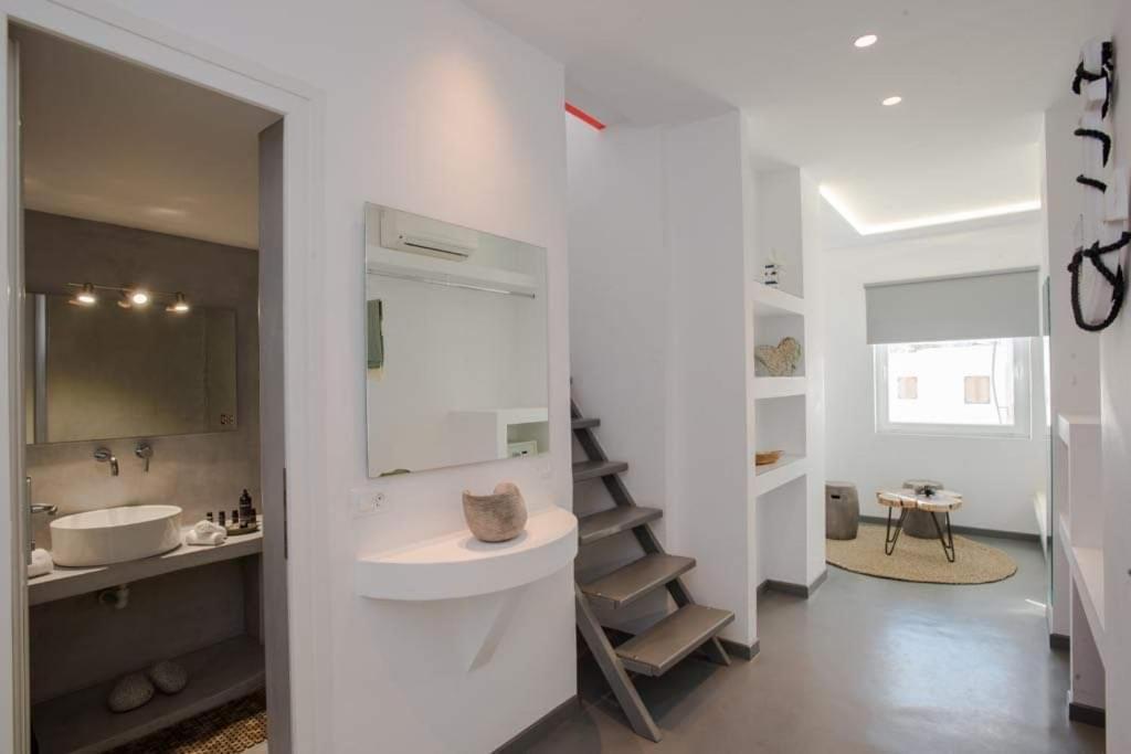 Aparthotel Jonaz Suites *